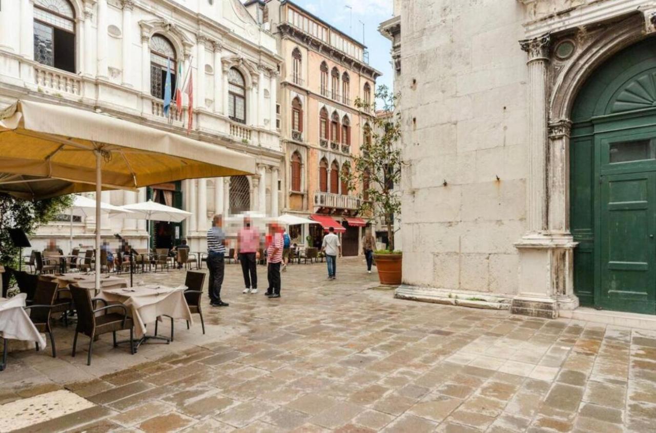 Venezia La Fenice Exterior photo