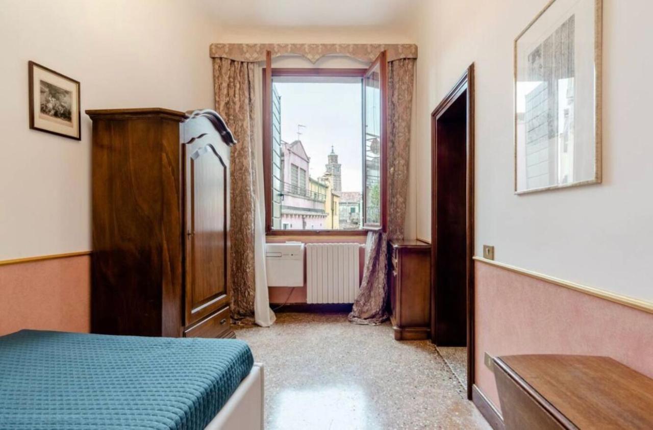 Venezia La Fenice Exterior photo